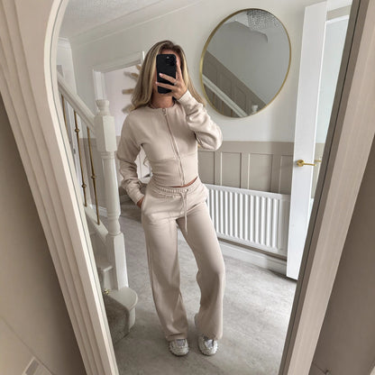 Melissa - Tracksuit