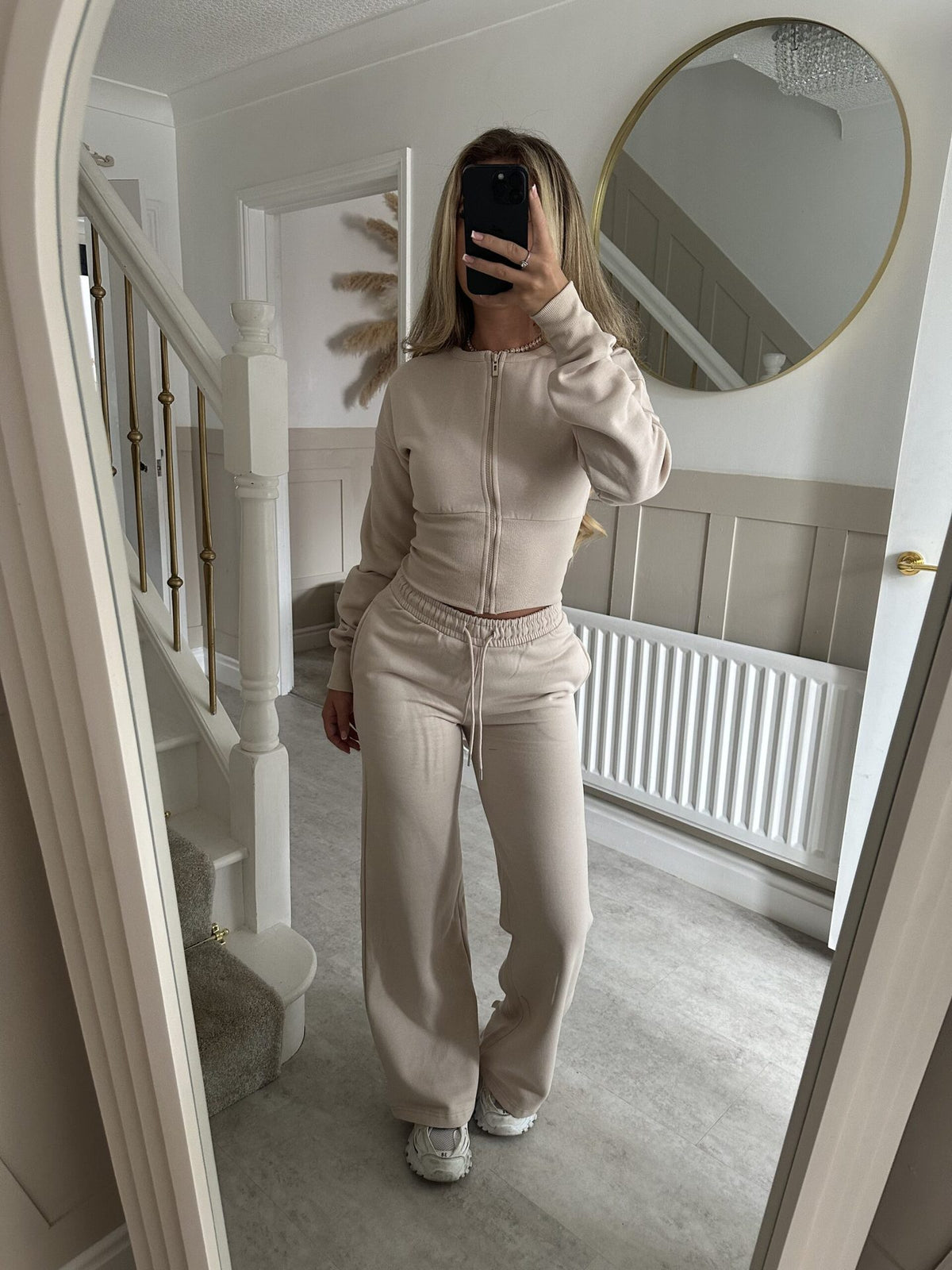 Melissa - Tracksuit