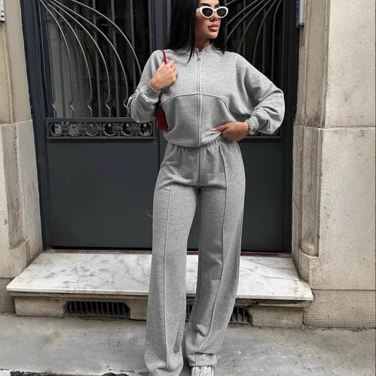 Isabella - Tracksuit