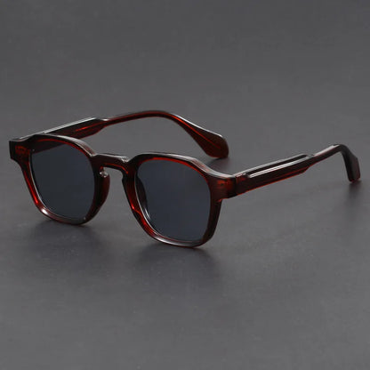 Elliot  Shades
