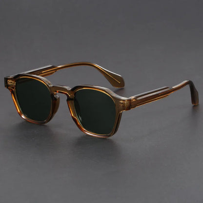Elliot  Shades